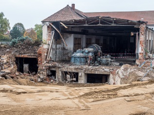 Abriss Flusskraftwerk Werder