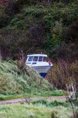 Schiffsverkehr an Land