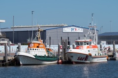 DGzRS Kreuzer Otto Schülke und Eugen im Hafen von Norderney
