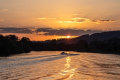 In den Sonnenuntergang